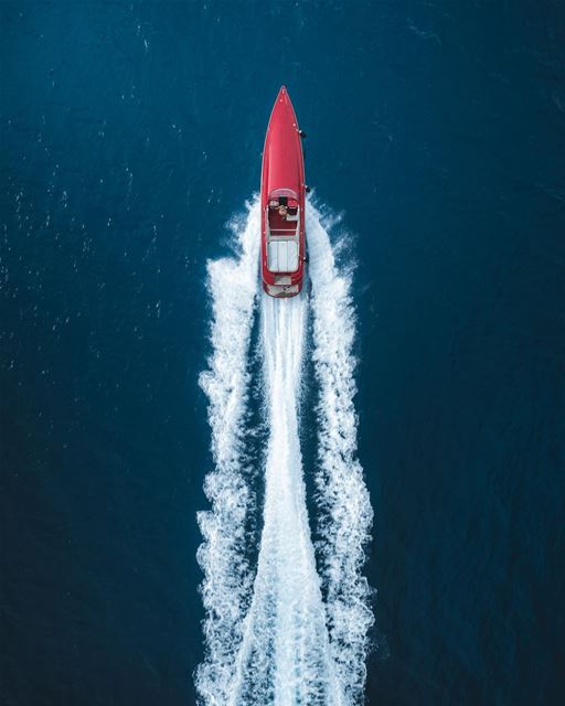 There’s a red bullet out at sea 🚤Photo taken with @djiglobal Phantom 4... (Batroûn)