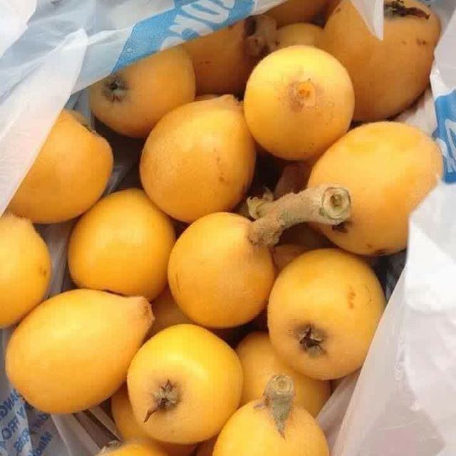 Today is different to me ... I start my day with fresh fruit ... (Beirut, Lebanon)