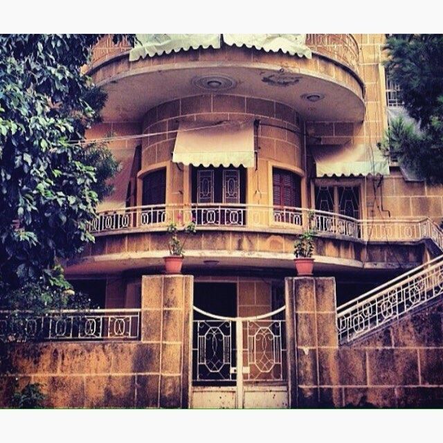 Traditional Old House In Nabatieh ,