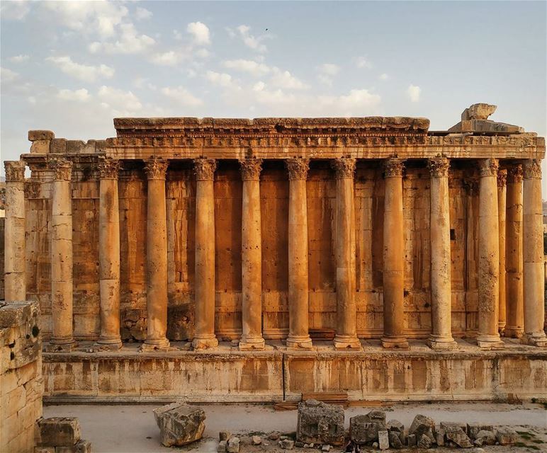 Trivia Quiz: How many Gods were worshipped at the Baalbek site❓. .......