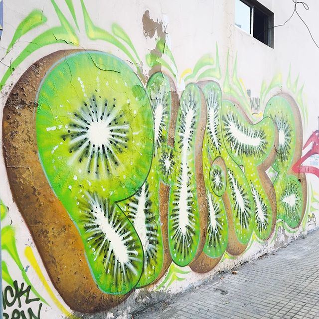Tu veux un kiwi? Peut-être kiwi, peut-être kinon 🤔. Good morning Beirut 🌞☕️🇱🇧! graffiti by @thephat2 streetart thephat2 (Beirut, Lebanon)