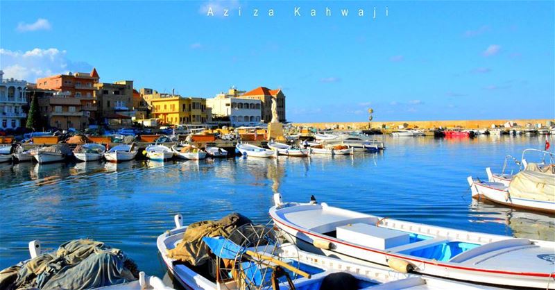 Tyr harbourLife isn't about finding yourself. Life is about creating... (Tyre Fishermen Port.)