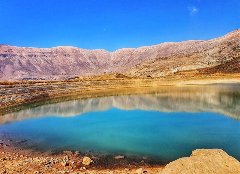 Waiting for the first rain  autumn  landscape  landscapephotography  lake ... (Bcharreh, Liban-Nord, Lebanon)