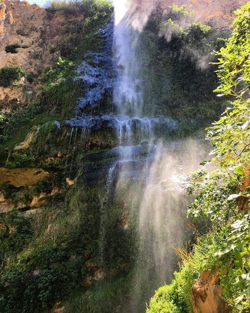 Water 💦 is the driver of Nature 🍃  PeterWenMaken  livelovejezzine ... (Jezzîne, Al Janub, Lebanon)