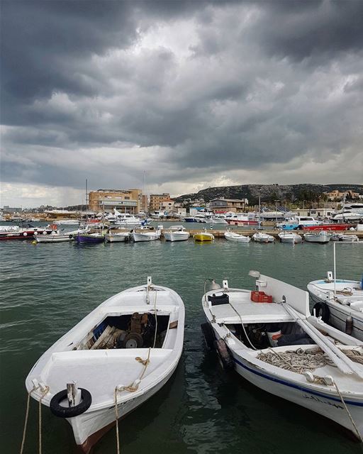 Water is the driving force of all nature💧- Leonardo Da Vinci....... (Batrun, Liban-Nord, Lebanon)