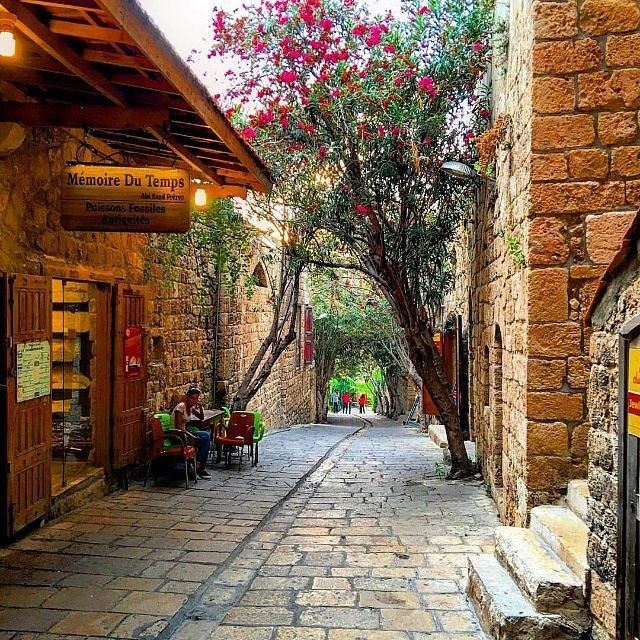 "We all know this street! livelovebyblos by @marwanihamdan