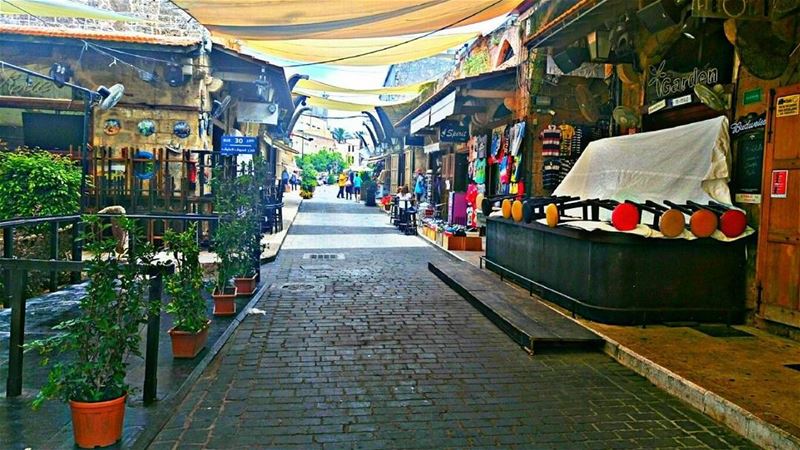 WELCOME TO OLD BYBLOS MARKET ( JBEIL - LEBANON ) PHOTO BY ▶ @hussein.fwz ... (سوق جبيل العتيق)