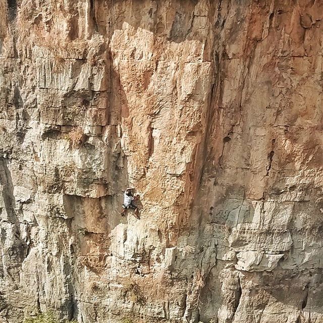 What some of us can achieve is just a proof what all of you can do, no... (Tannurin At Tahta, Liban-Nord, Lebanon)