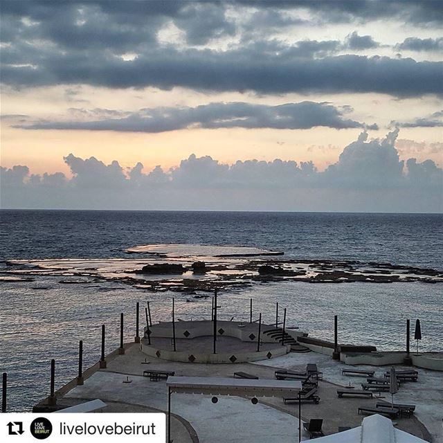 When @livelovebeirut is in the house, we get the best sunsets 🌅 (Byblos Sur Mer)