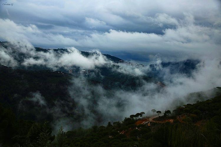 When the clouds touch the earth ☁️  a7labaladbil3alam  photo  love ...