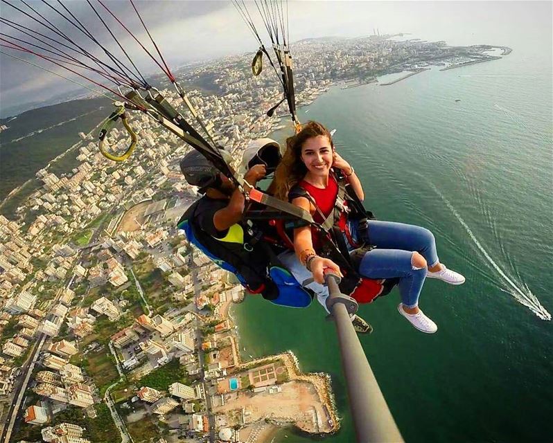 When you're the queen of the world👸and your crown👑 is our helmet😂💪 ... (Jounieh Bay)