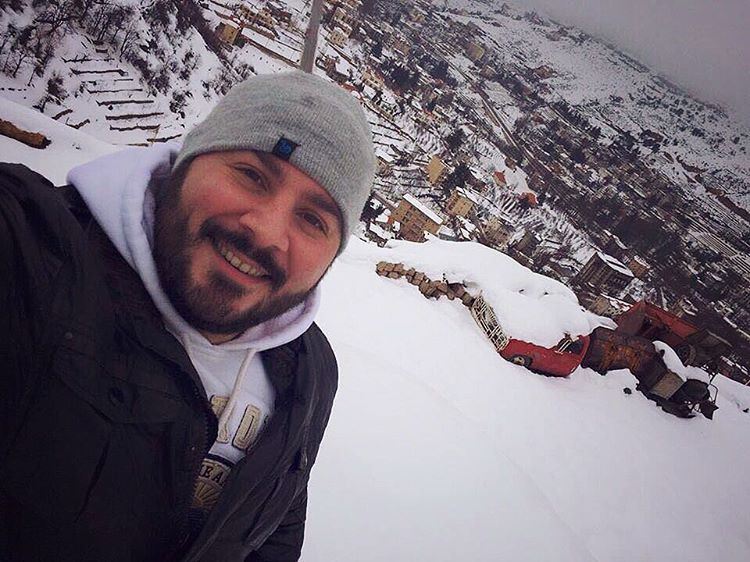 Where is my Camera when i need it 🙈 ...  snow  freezing  ثلج  lebanon ... (Faraya Mzaar)
