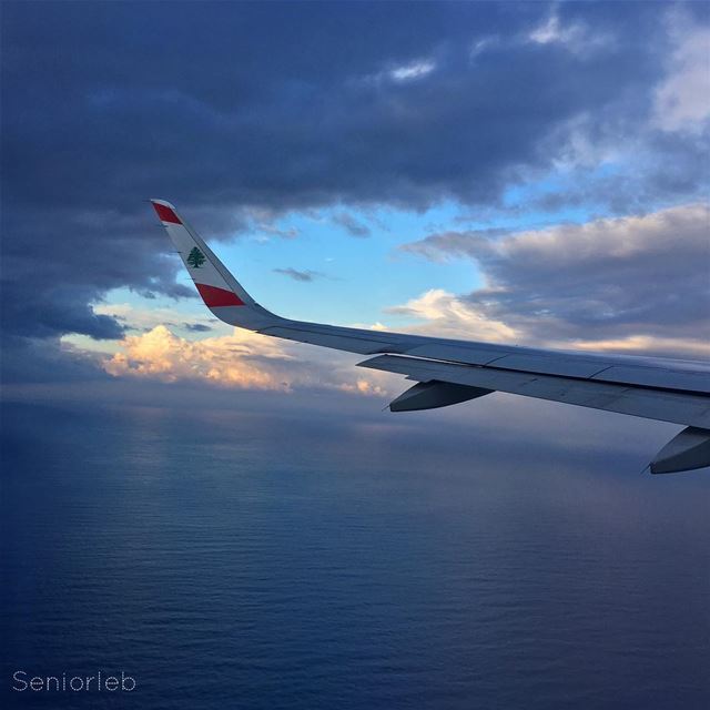 While leaving Lebanon that scene was mesmerizing ... ✈️💙 (Beirut–Rafic Hariri International Airport)