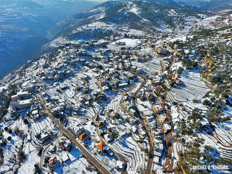 White and Freezy Morning ❄ AboveLebanon  Lebanon  LiveLoveBeirut ... (Baskinta, Lebanon)