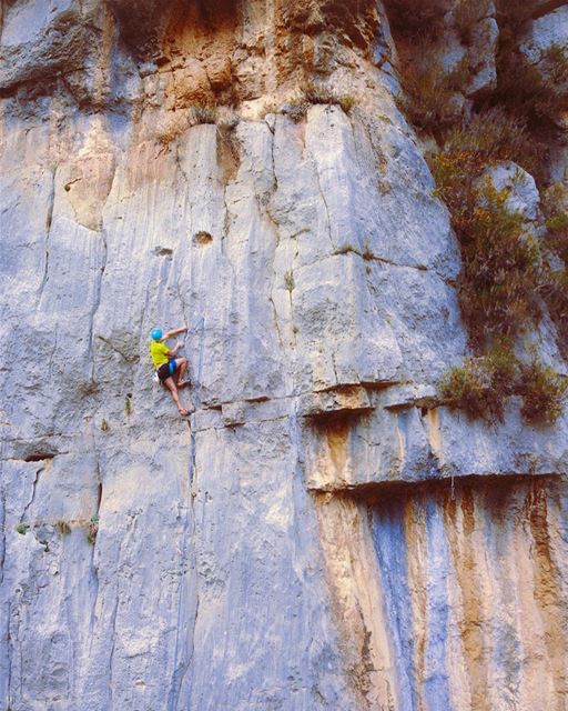 Who wants to climb this 40m route? 🧗‍♂️ (Mount Lebanon Governorate)