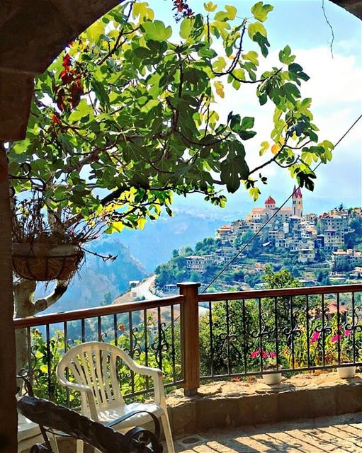 Wish you a great week start Good morning igers 💒🌳 bcharre ... (Bcharreh, Liban-Nord, Lebanon)
