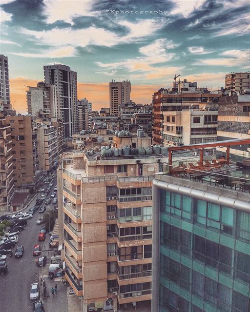 Ya Hawa Beirut 🇱🇧 • insta_lebanon  ig_lebanon  lebanon_pictures ... (Raouché)