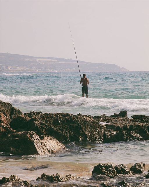 ɪɴᴛᴏ ᴛʜᴇ sᴇᴀ 🎣 🎣 (Tyre, Lebanon)