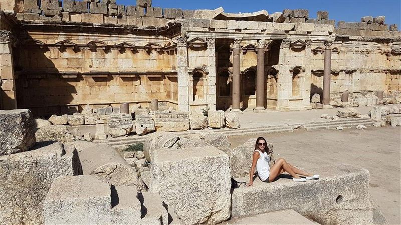 С каждым разом вижу что-то новое😍😍😍 (Baalbeck Temples)