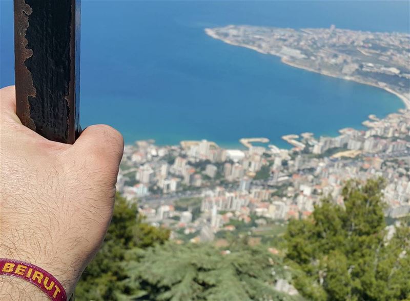 تعلق ببلدك.  lebanon  beirut  jounieh  wearelebanon   whatsuplebanon ... (Harîssa, Mont-Liban, Lebanon)