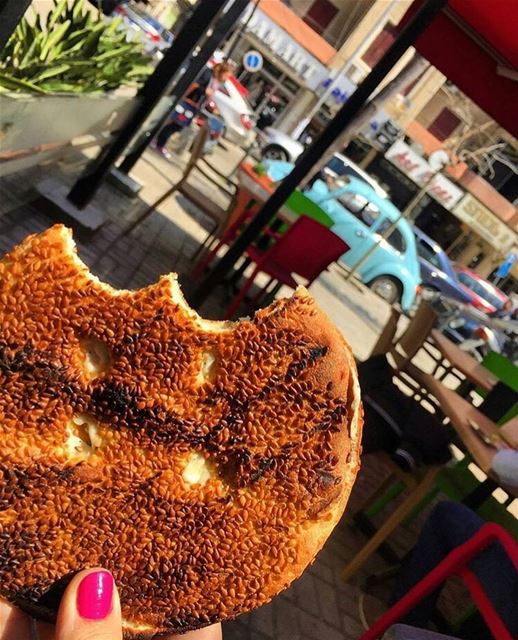 محمصة عمول معروف 😁😋 كعكة 🥯