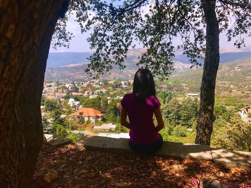 مش لحدا هالفي🤷🏻‍♀️ (Aïn Zhalta, Mont-Liban, Lebanon)