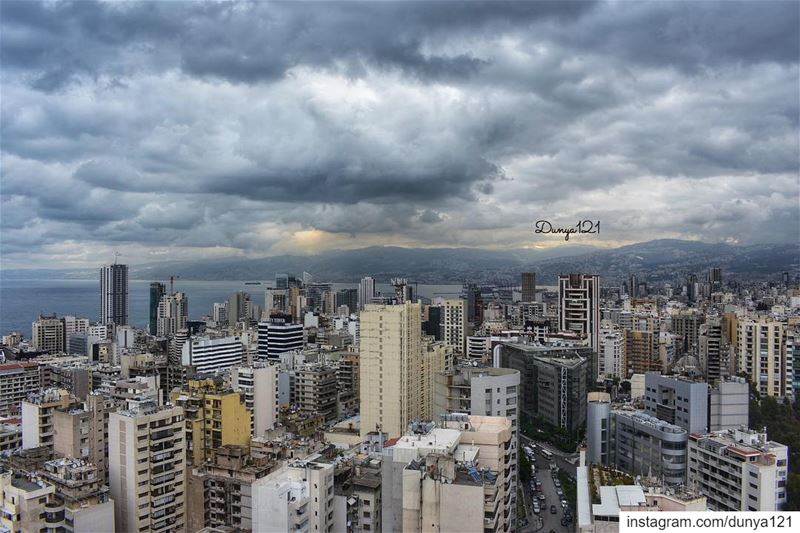 ورغم أني فعلت الصواب ، إلا أنني لازلت أحن 🥀 لبنان بيروت جبل طبيعة travel... (Beirut, Lebanon)