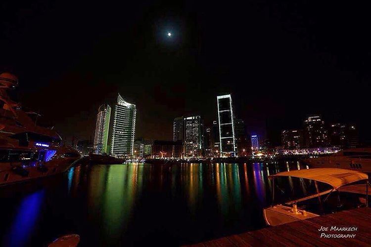 يا بيروت، يا ستّ الدنيا يا بيروت...  beirut  lebanon  sea  lights ... (Beirut, Lebanon)