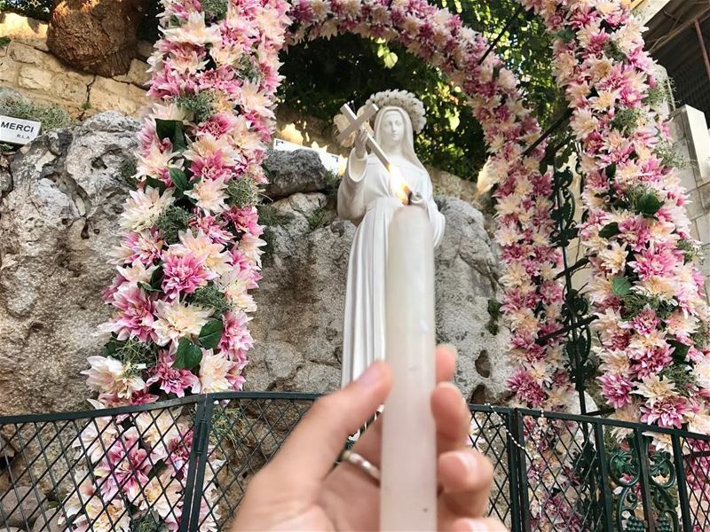 يا ريتا معك ما في مستحيل.🙏❤️ (Ste rita Ghadir)