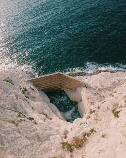 ᴠɪᴇᴡ ғʀᴏᴍ ᴛʜᴇ ᴛᴏᴘ 🔝 🔝 (Naqoura Beach , South Lebanon)