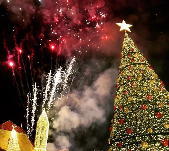 ⛪️🔔 🎇🎄 christmastree  christmas  livelovebeirut  dhourshweir ... (Dhour choueir)